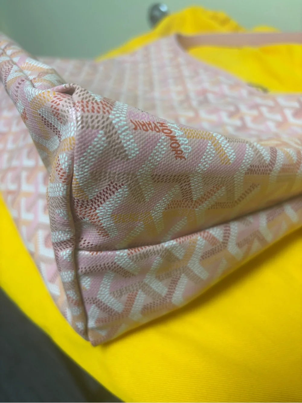 Goyard Pink Hobo 2026